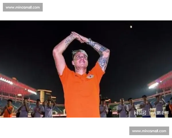 李霄鹏：低谷淬炼意志，中国足球需要 “不认输” 的脊梁