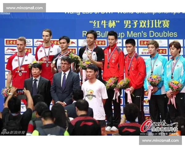 传奇落幕,经典永存,某羽球明星的谢幕,让多少人红了眼眶