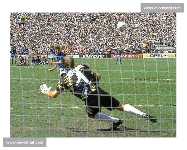 “上帝”附体!巴乔罚失点球的背影,意大利足球的意难平 “上帝”附体!巴乔罚失点球的背影,意大利足球的意难平