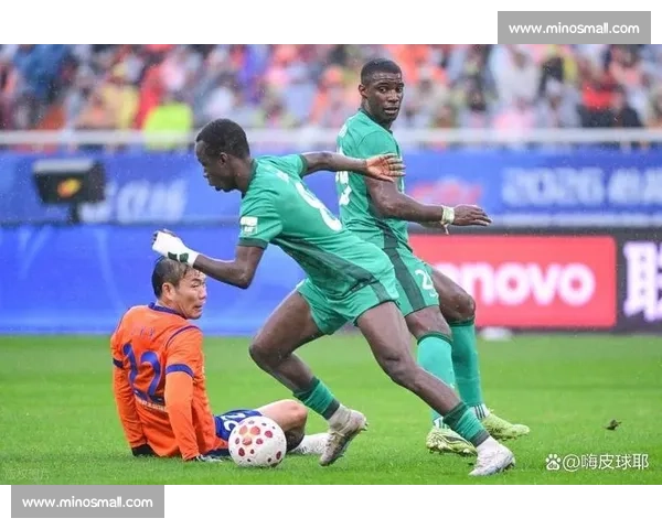 绝杀！李源一任意球直挂死角，全场沸腾！